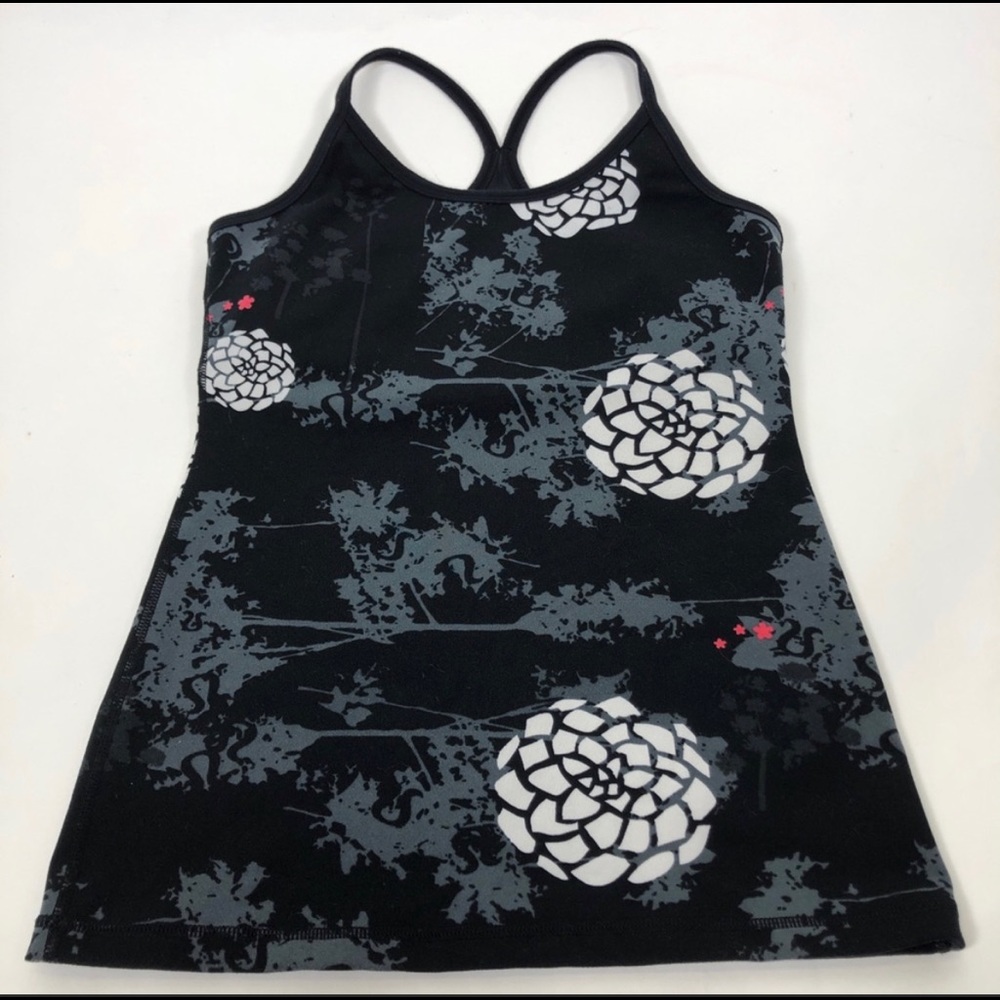 Lululemon Power Y Elevation Tank